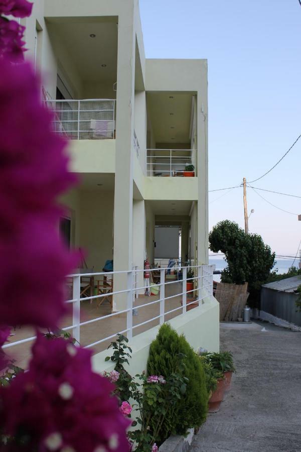 Angelos Studios Ília Exterior foto